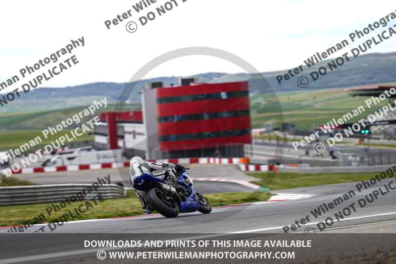 cadwell no limits trackday;cadwell park;cadwell park photographs;cadwell trackday photographs;enduro digital images;event digital images;eventdigitalimages;navarra;no limits trackdays;peter wileman photography;racing digital images;trackday digital images;trackday photos